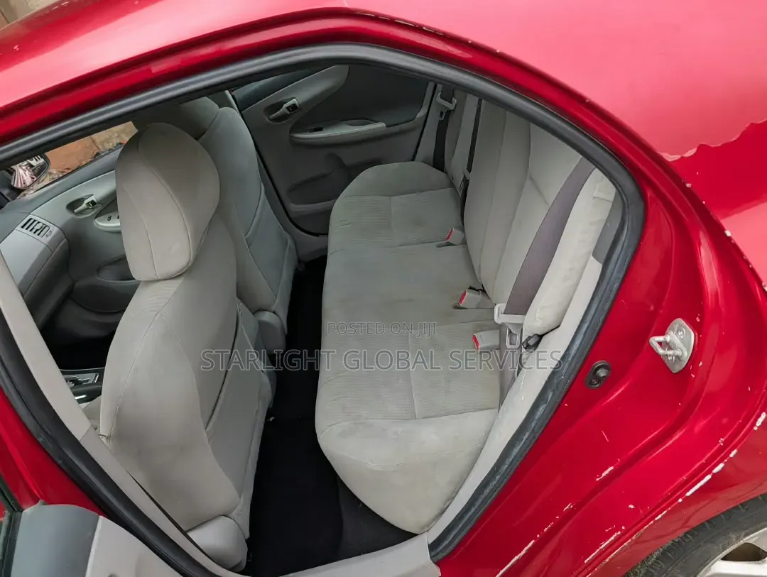 Toyota Corolla 2009 Red