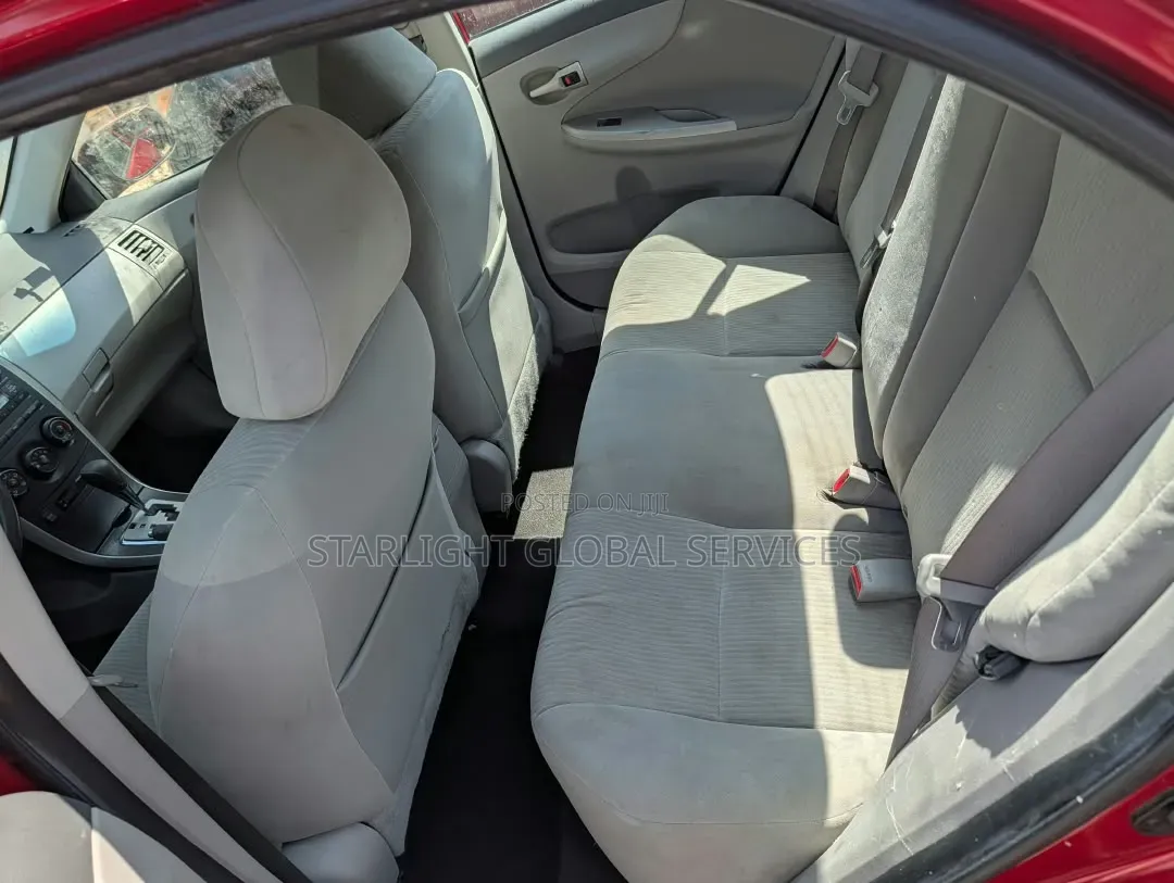 Toyota Corolla 2009 Red