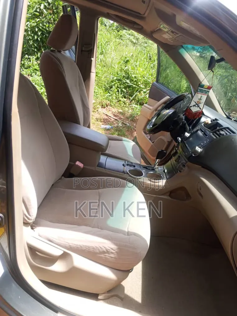 Toyota Highlander 2008 Gray