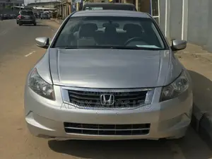 Honda Accord 2008 Silver