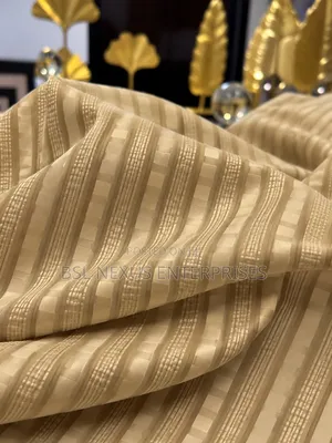 London Uk  Voile Msm