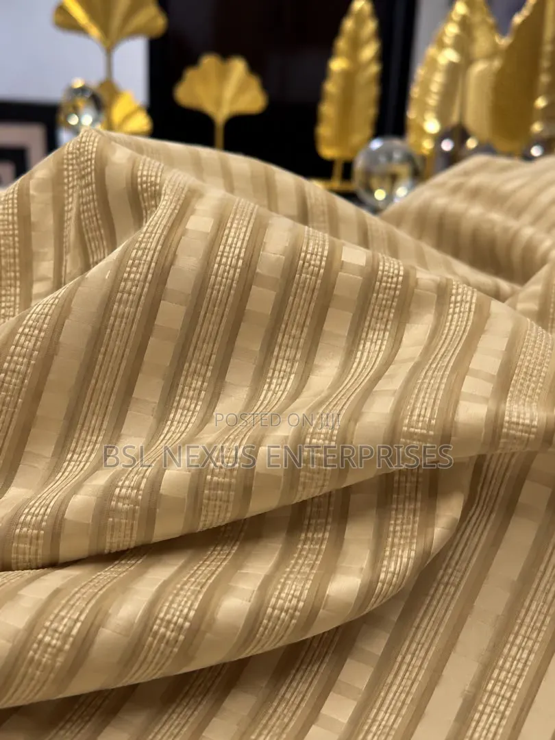 London Uk  Voile Msm