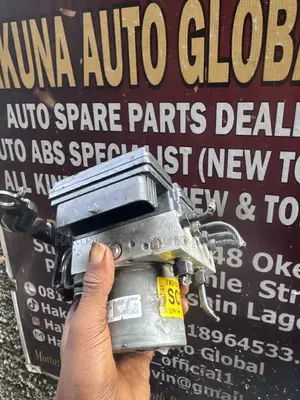 Hyundai Sonata 2013 Electronic ABS Module