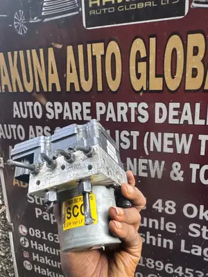 Hyundai Sonata 2013 ABS Hydraulic Control Unit