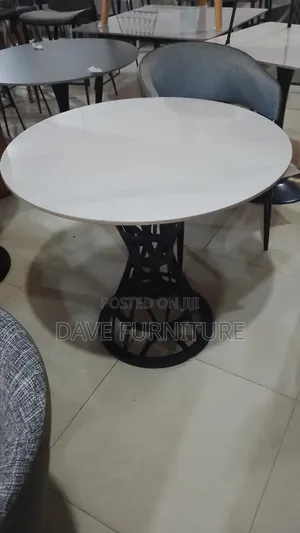 Restaurants and Home Dining Table