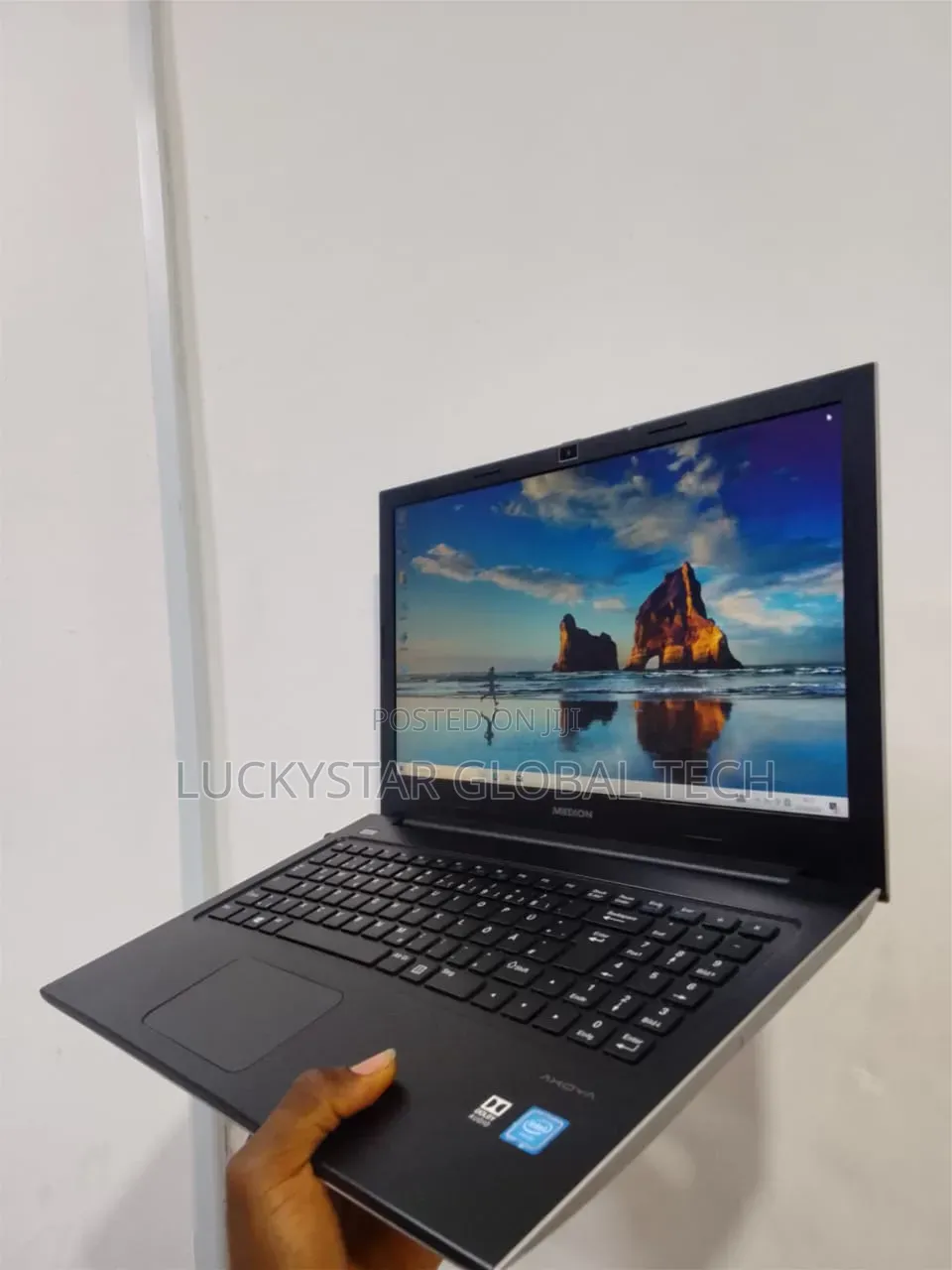 Laptop Medion 4GB Intel SSD 128GB
