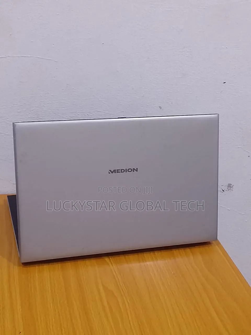 Laptop Medion 4GB Intel SSD 128GB