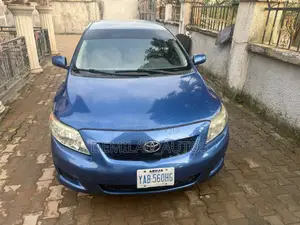 Toyota Corolla LE 4dr Sedan (1.8L 4cyl 4A) 2010 Blue