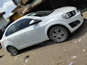 Chevrolet Aveo 2013 White