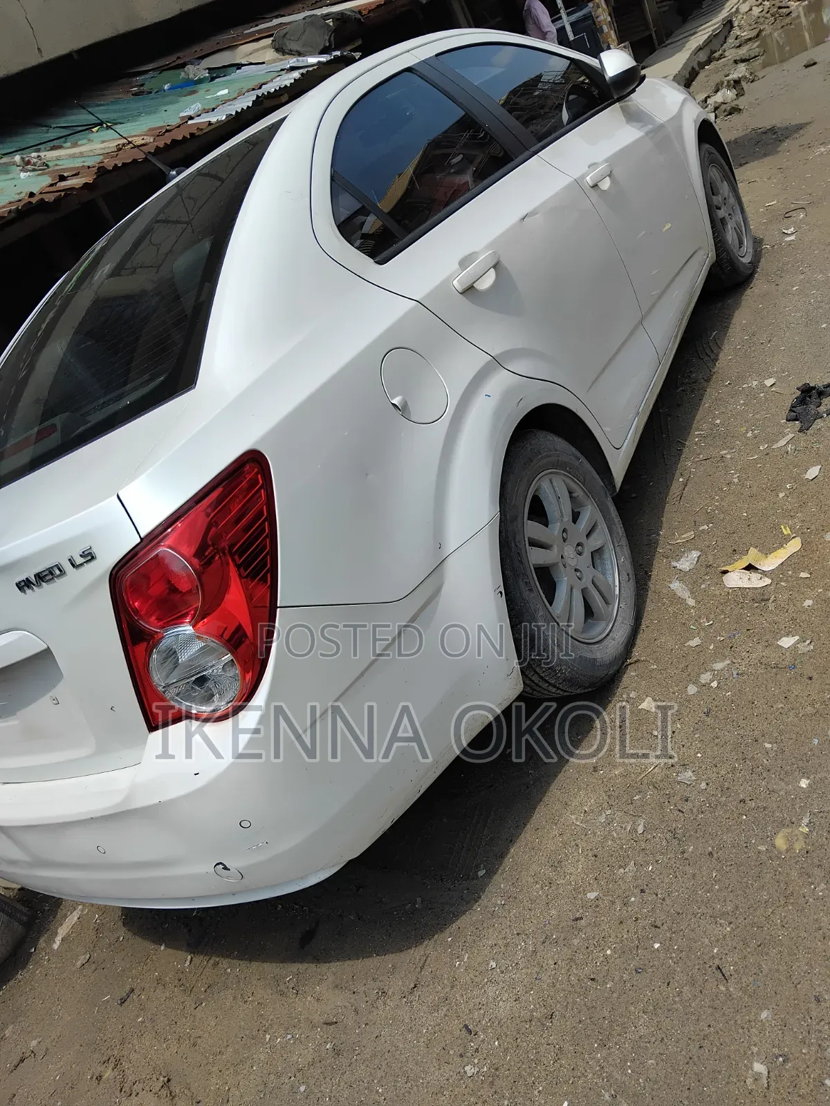 Chevrolet Aveo 2013 White