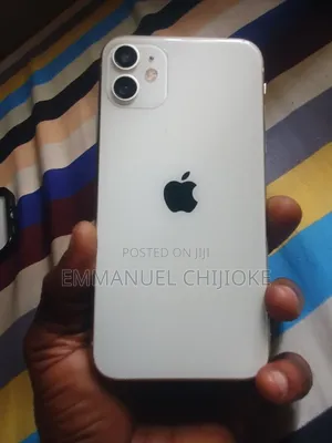 Apple iPhone 11 64 GB White