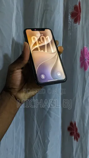 Apple iPhone 11 64 GB Black