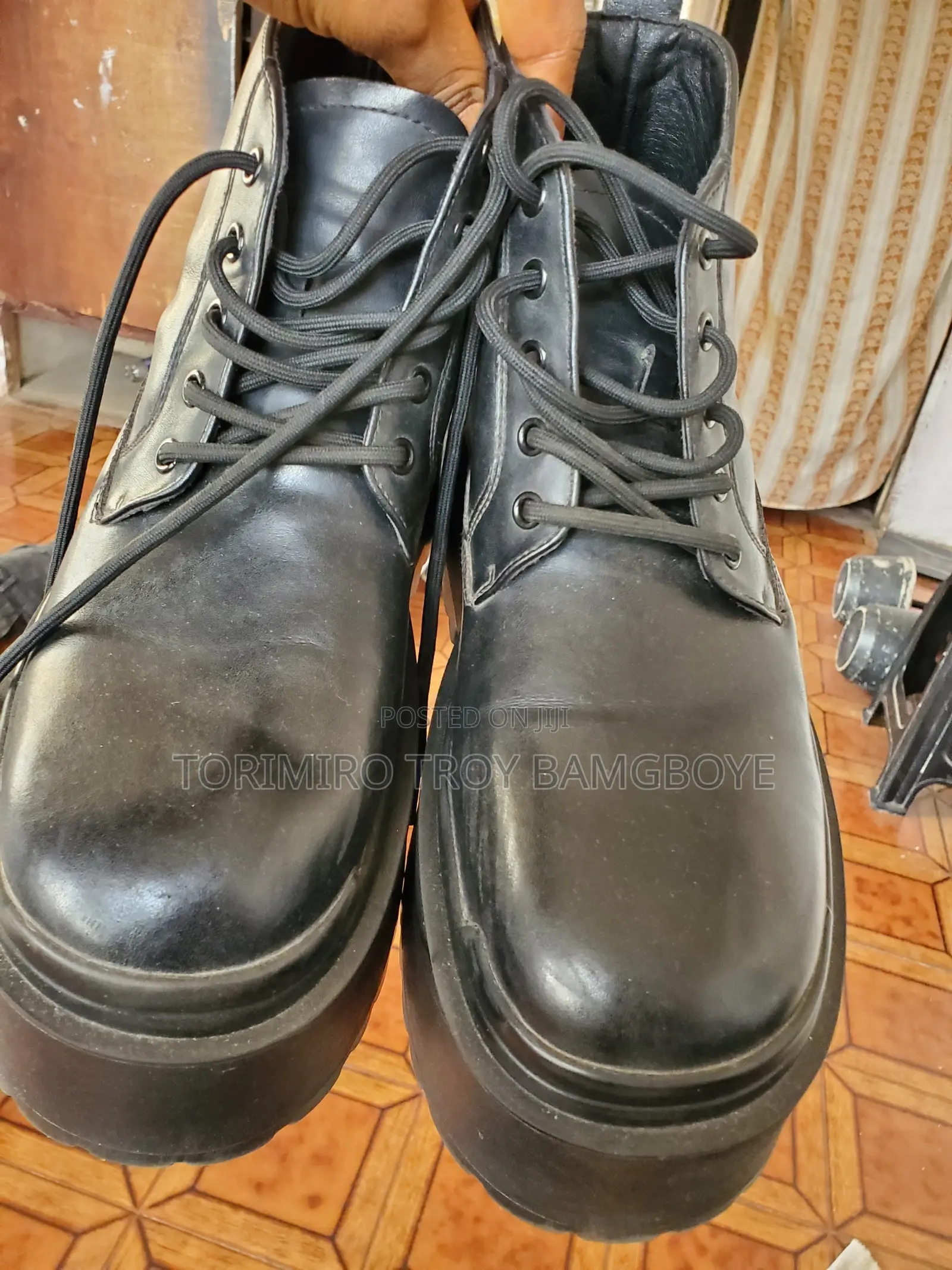Platform Chelsea Boots