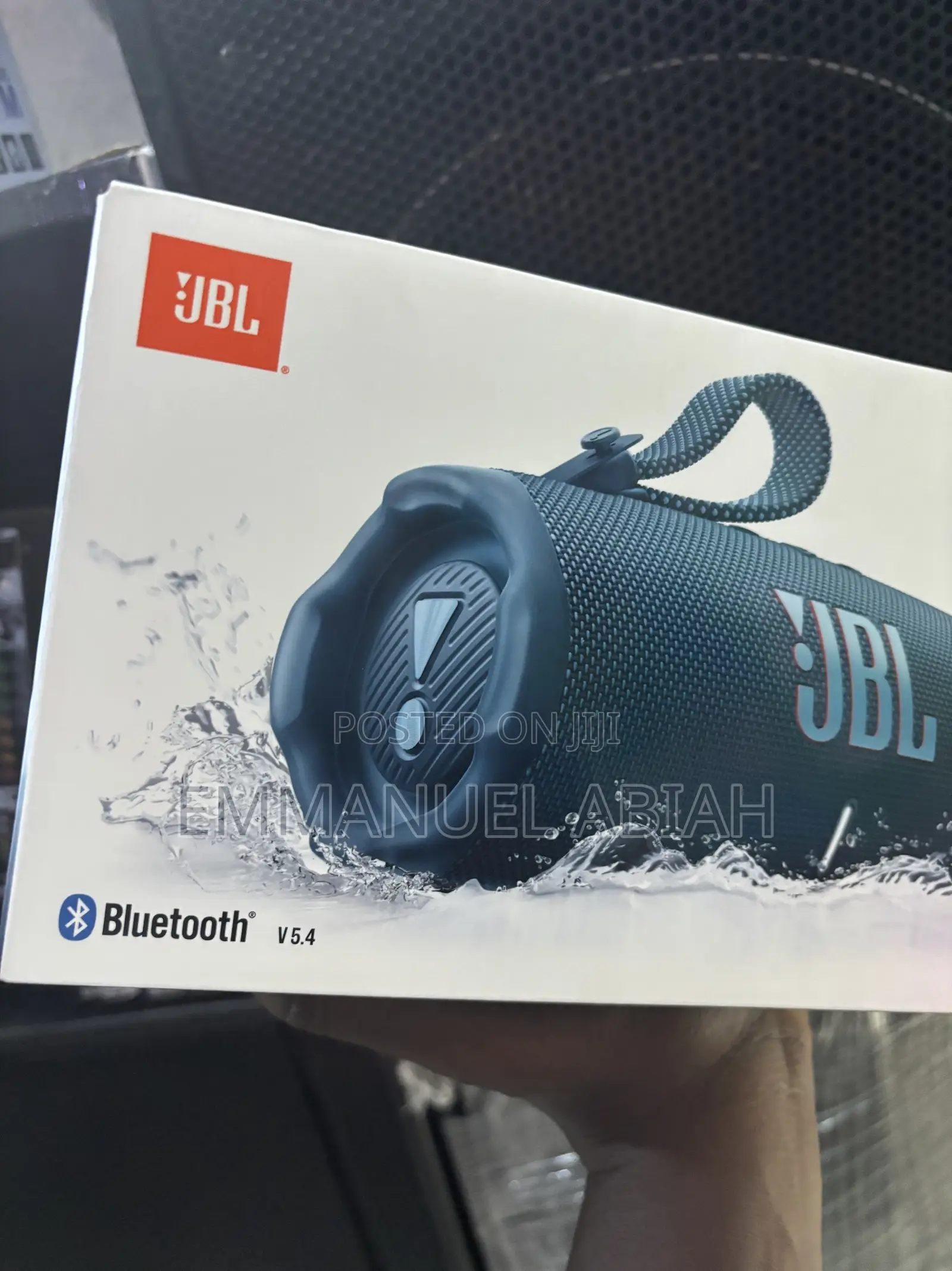JBL Charge 6 Bluetooth Speaker