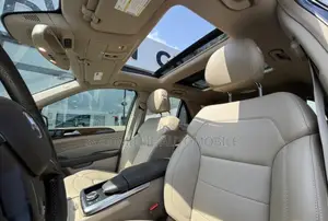 Mercedes-Benz M Class 2013 Black
