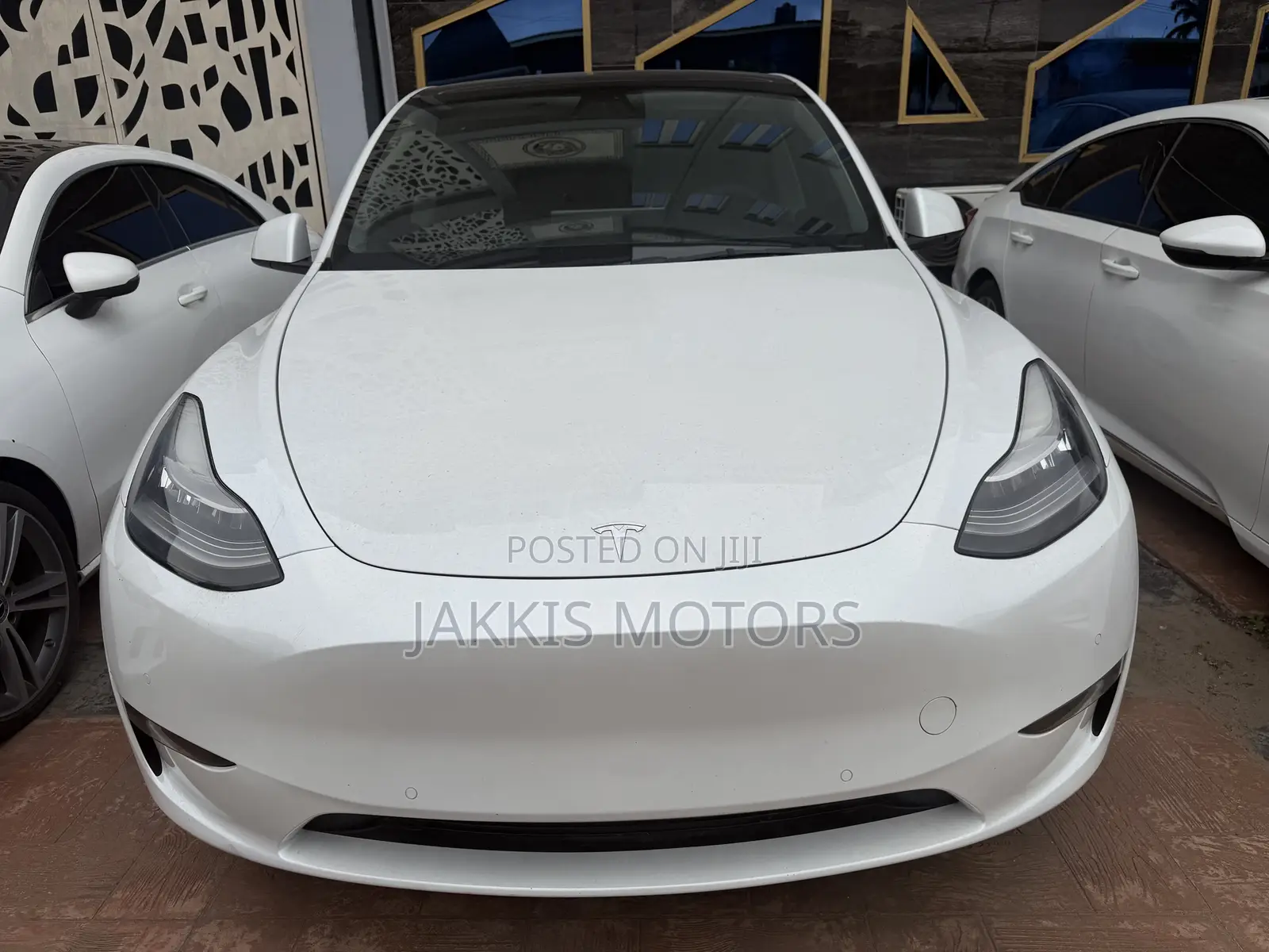 Tesla Model X 2022 White