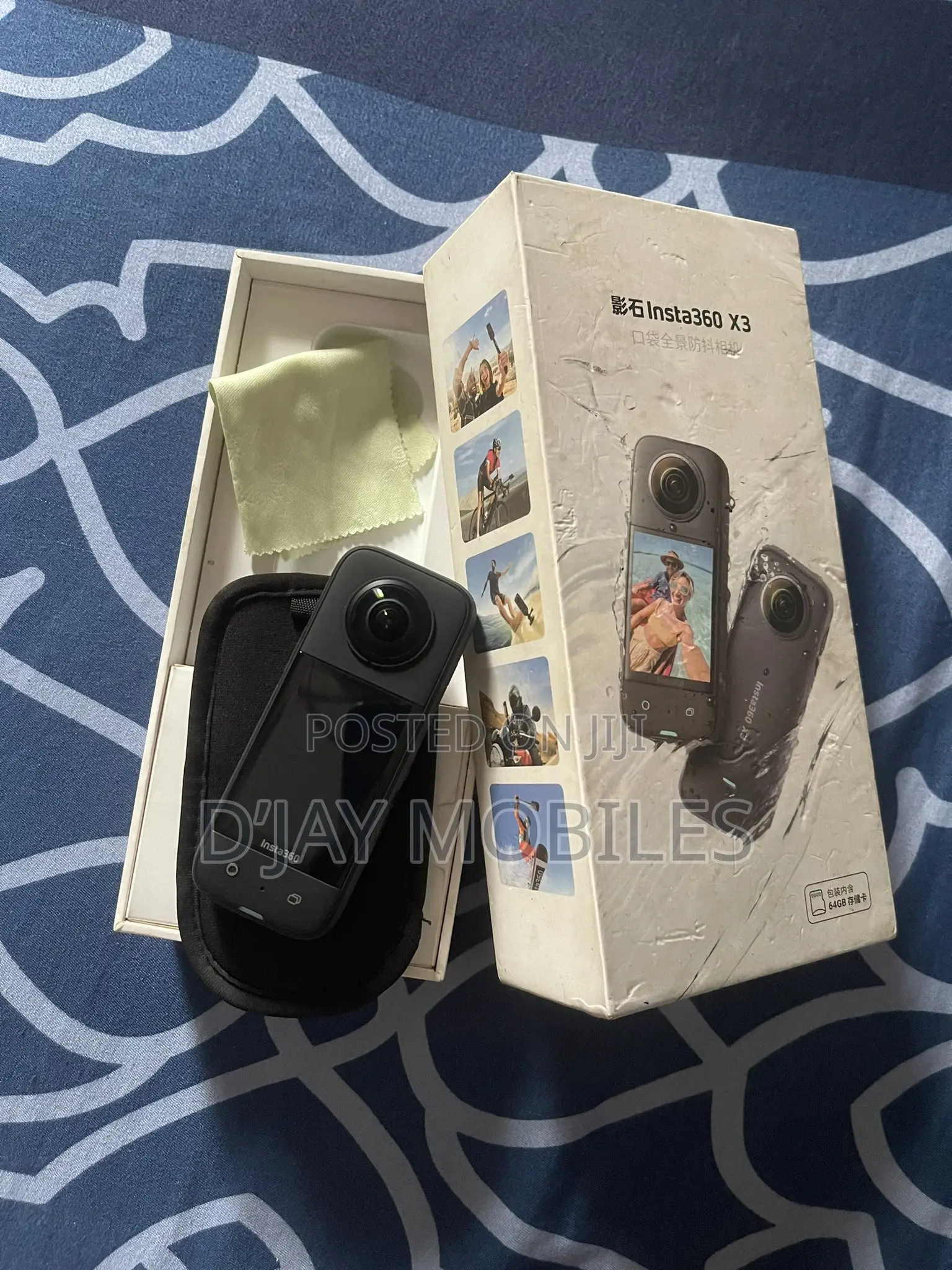 Insta 360 Camera X3