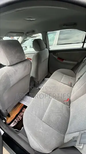 Toyota Corolla 2005 Silver