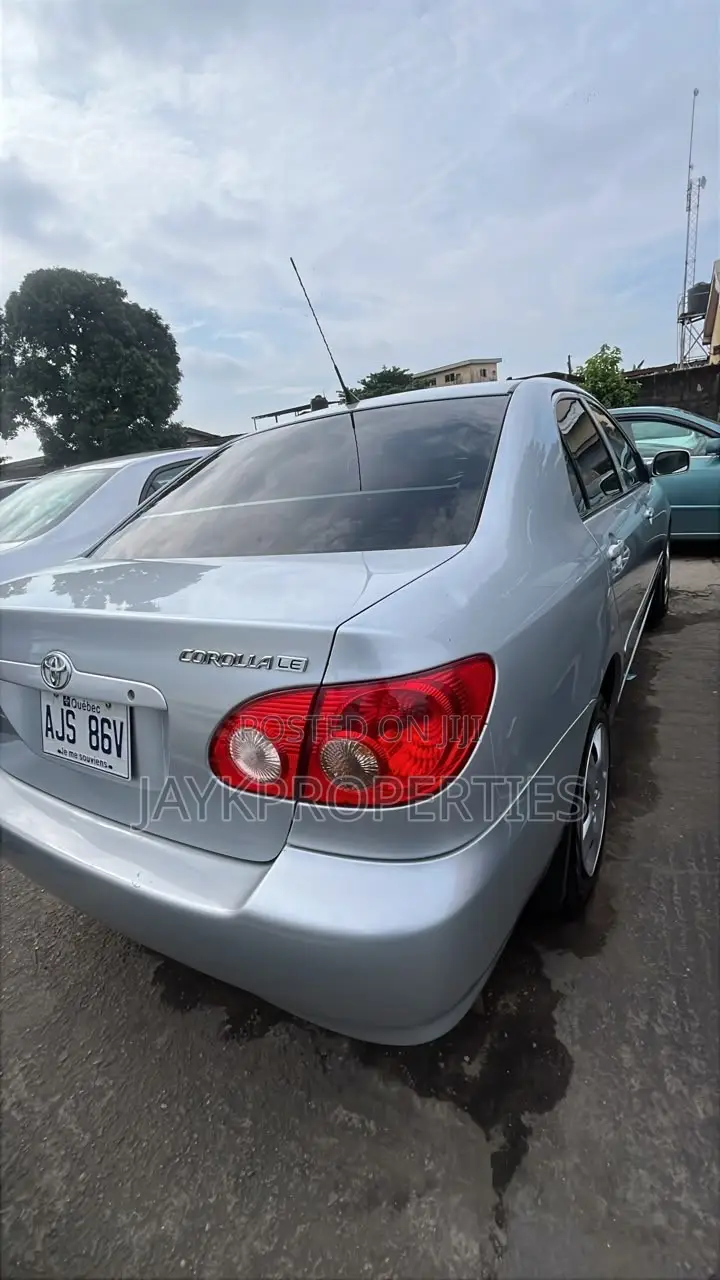 Toyota Corolla 2005 Silver