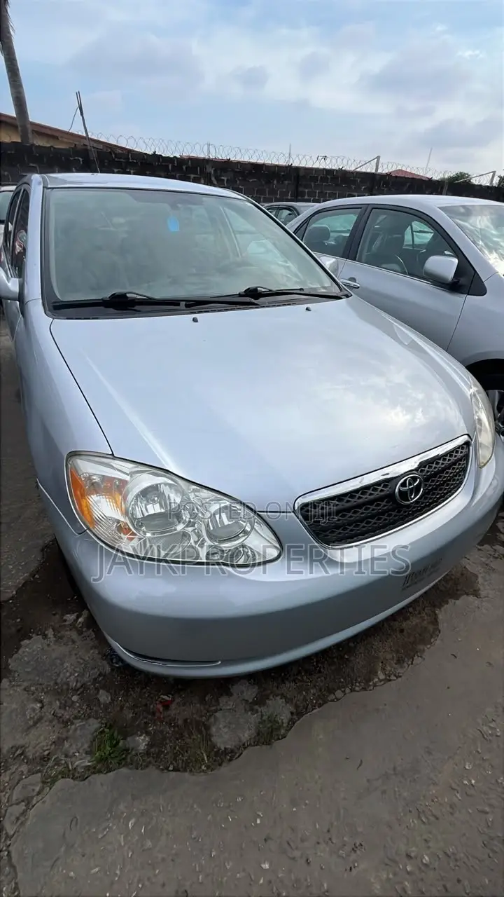 Toyota Corolla 2005 Silver