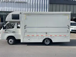 Fast Food Truck