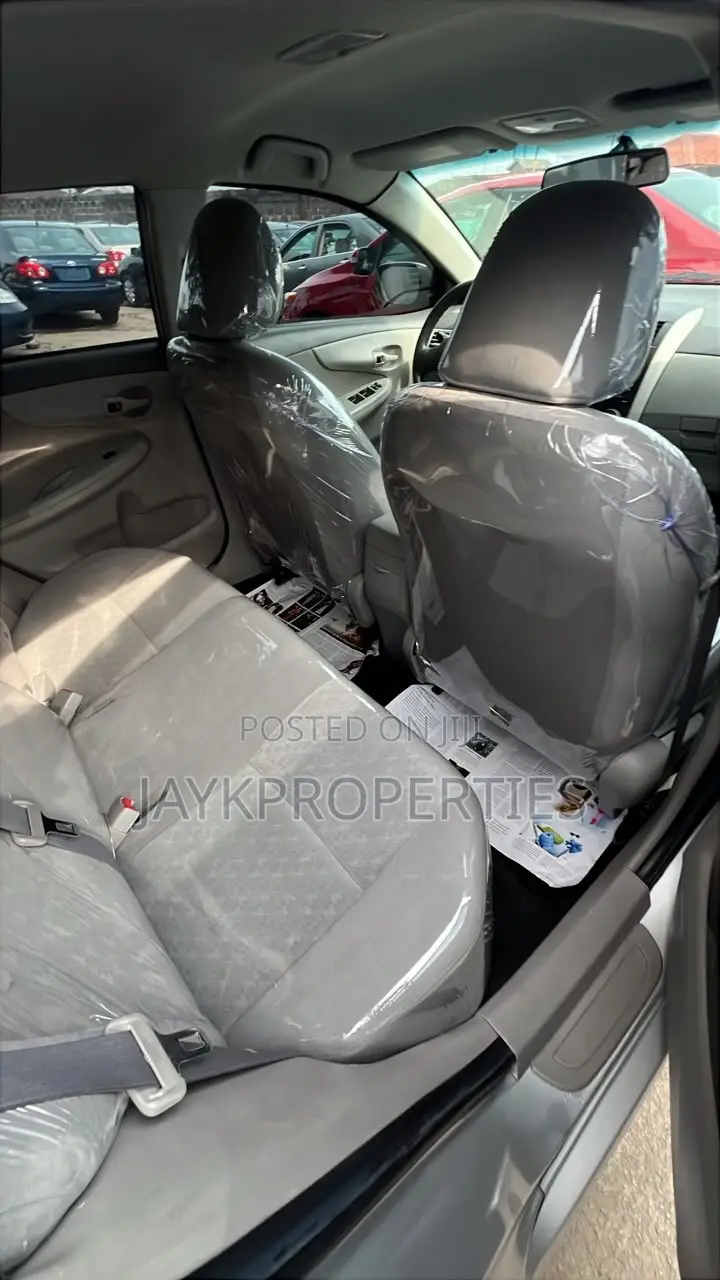 Toyota Corolla 2008 Silver