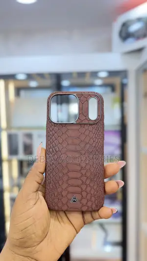 Snake Pattern Protective Phone Case /MagSafe Support