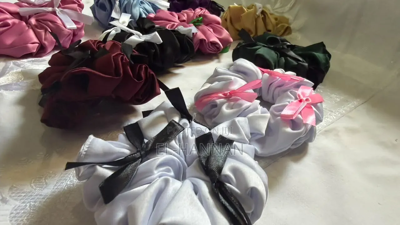 Bow Scrunchie