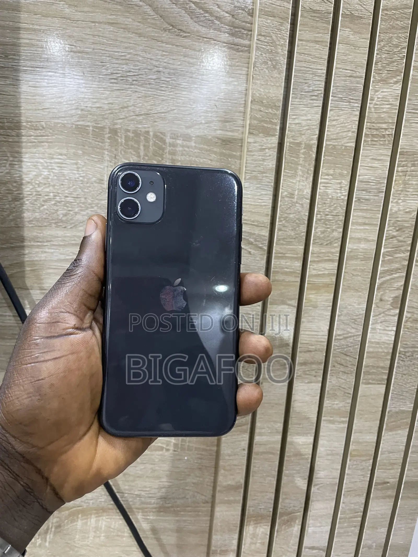 Apple iPhone 11 64 GB Black