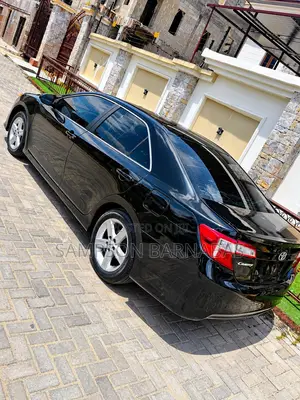 Toyota Camry 2014 Blue