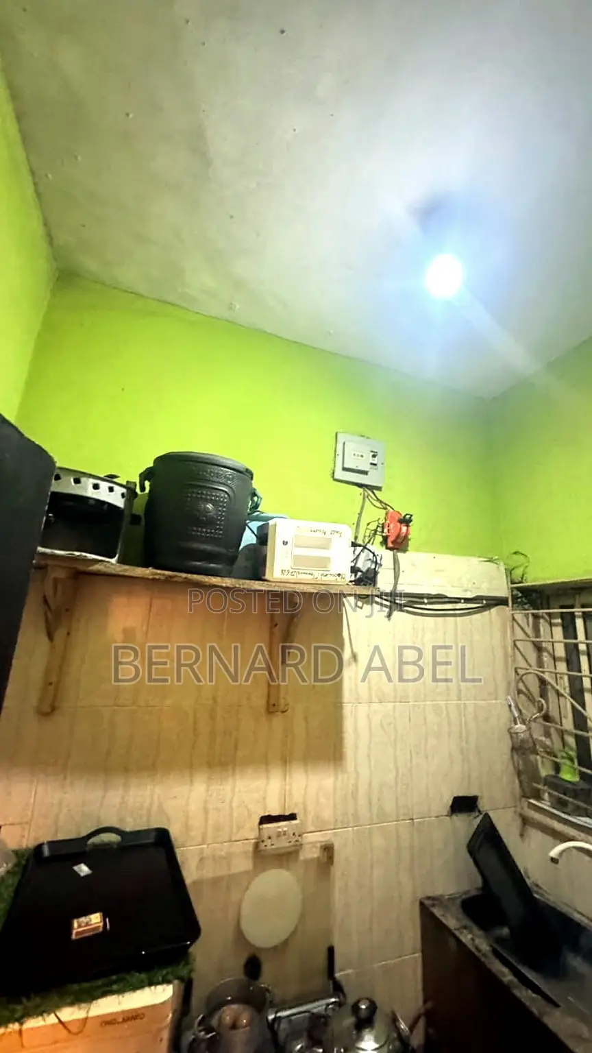 Mini Flat in Egan for rent