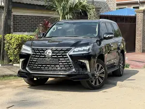 Lexus LX 2022 Black