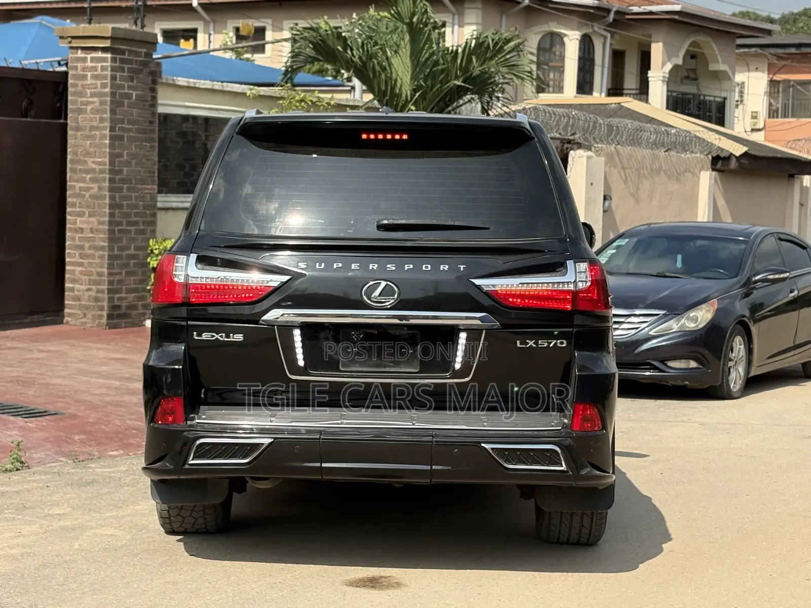 Lexus LX 2022 Black