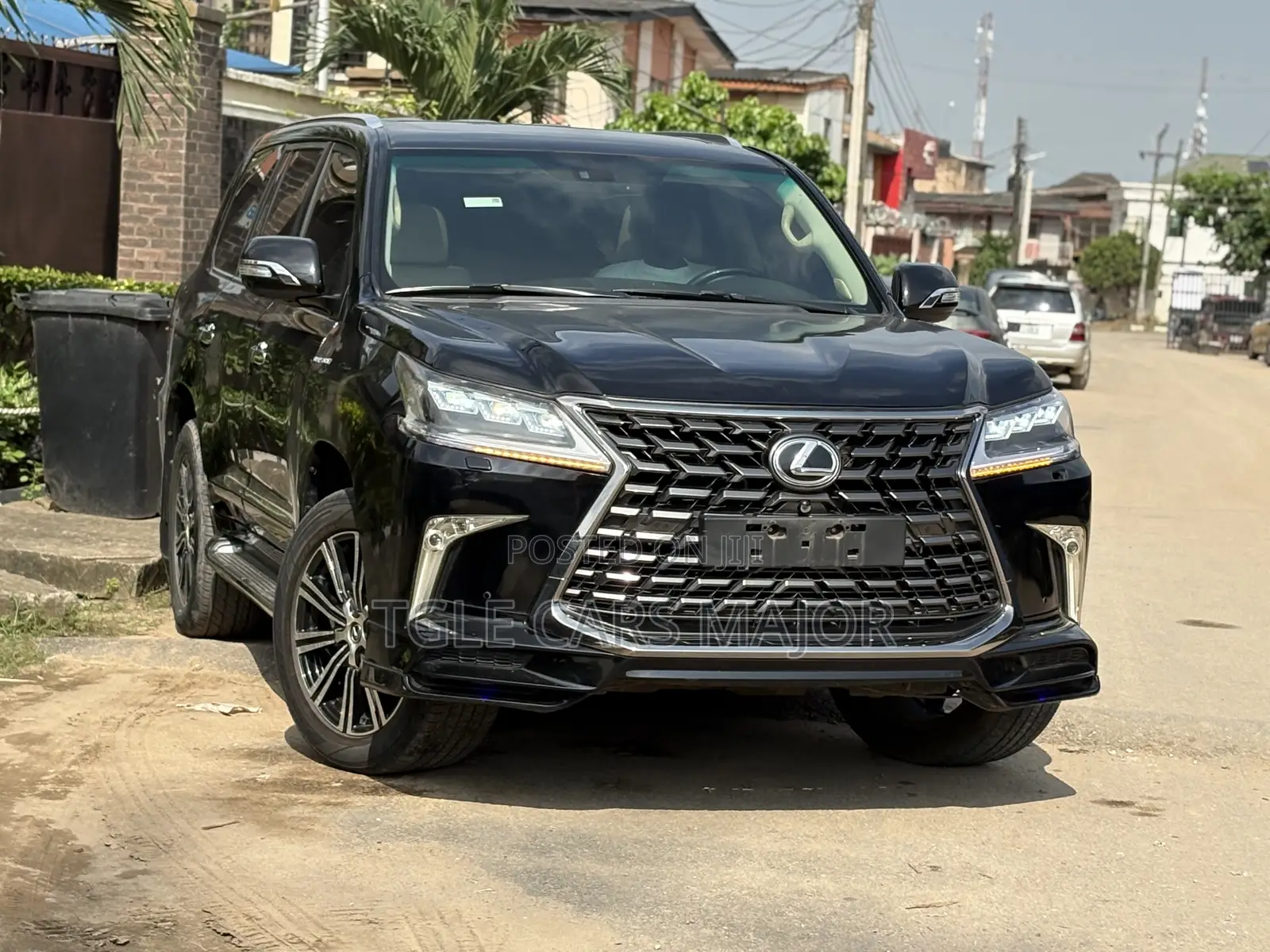 Lexus LX 2022 Black