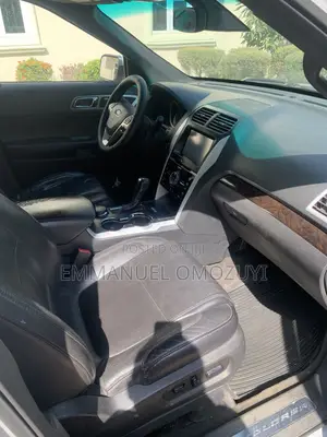 Ford Explorer Limited 4dr SUV (3.5L 6cyl 6A) 2015 Silver