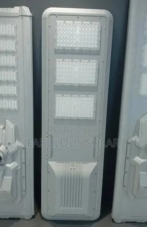 300watts SMS Industrial Light Aluminium Body Solar Street Light 3 Line