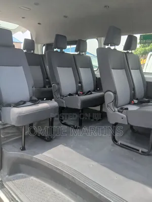 Toyota HiAce 2021 White