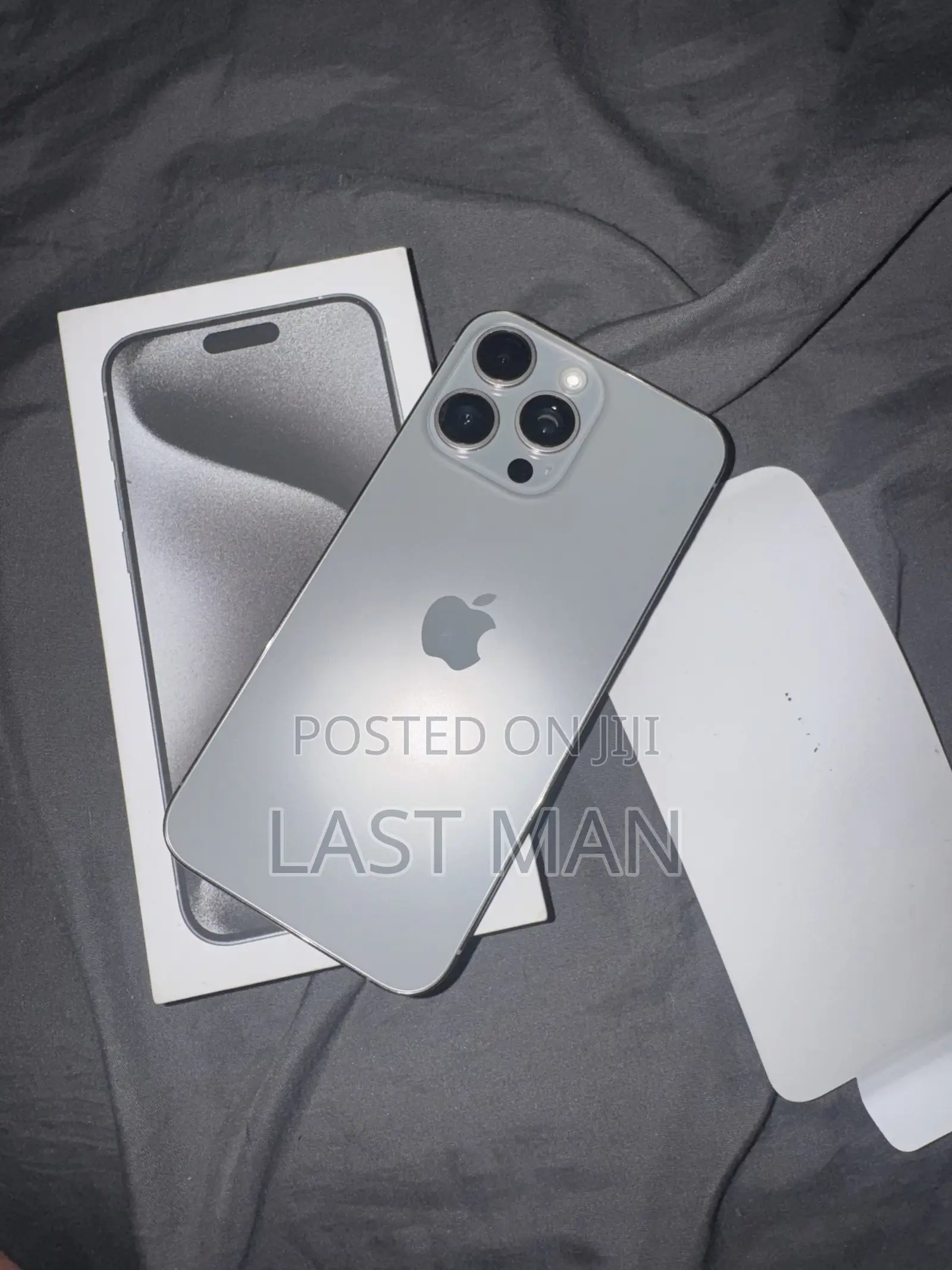 Apple iPhone 15 Pro Max 256 GB White