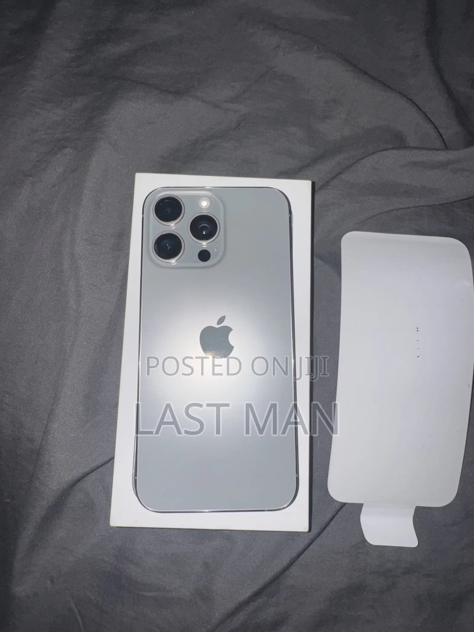 Apple iPhone 15 Pro Max 256 GB White