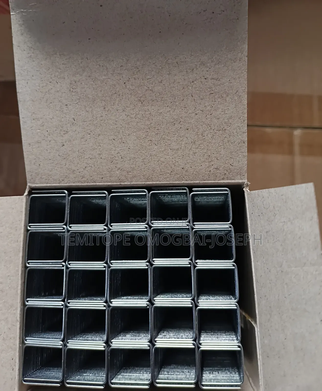 1013J Pneumatic Staple Pins