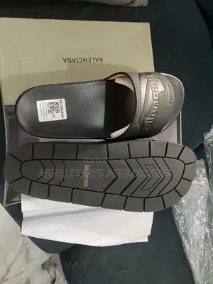 Balenciaga Paris Logo Slides - Black - Size 44 - Brand New With Box