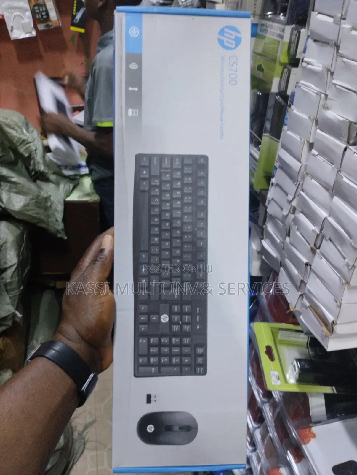 HP CS 700 Wireless Keyboard and Mouse Combo