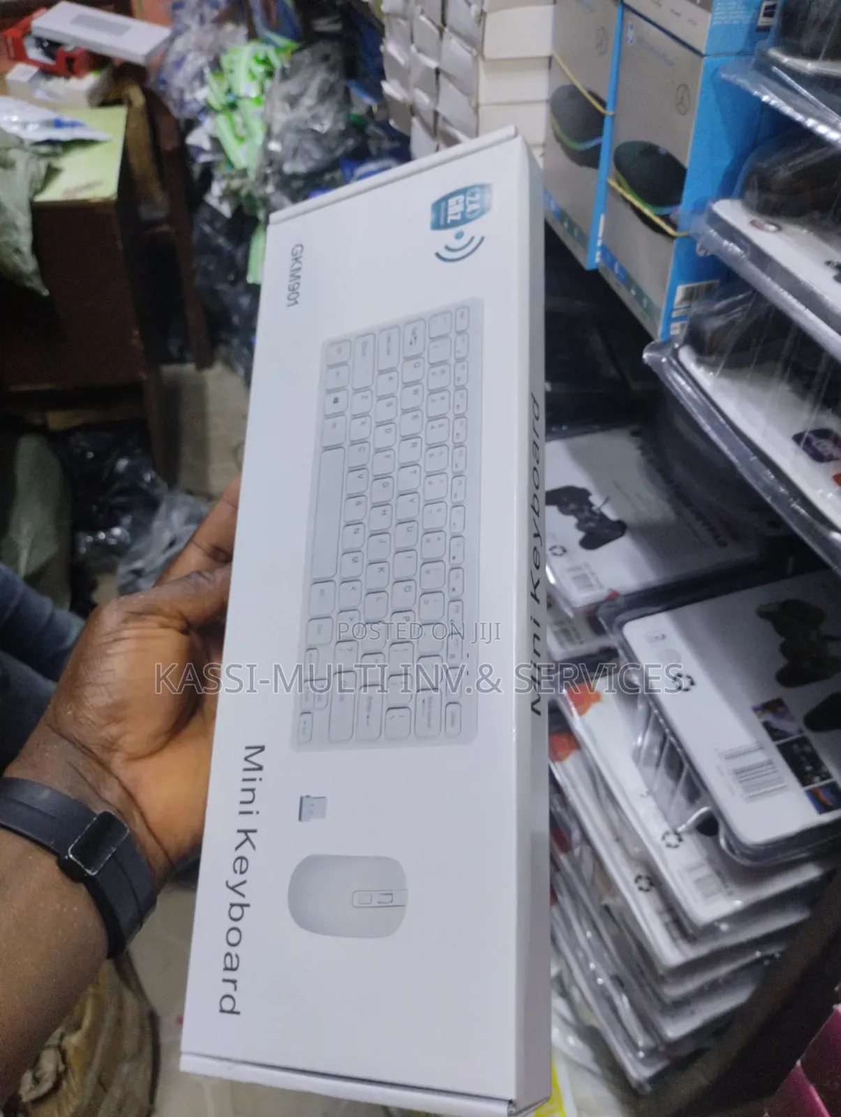 GK M 901 Mini Keyboard and Mouse