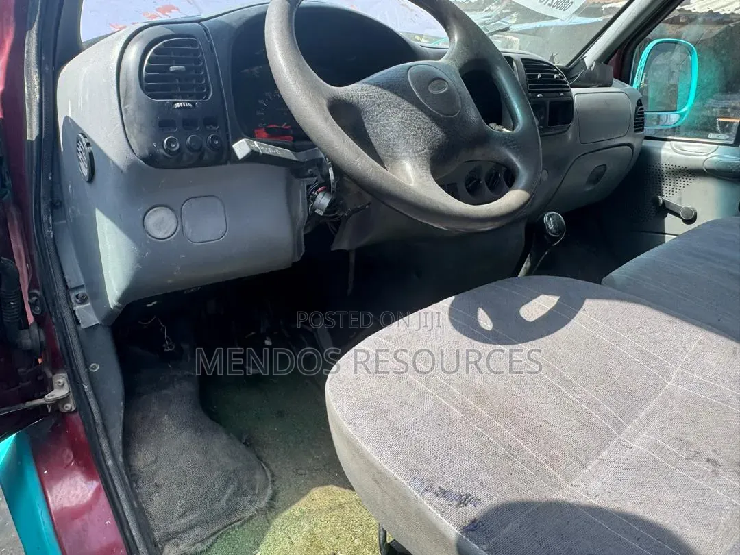 Ford Transit 2002 Beige
