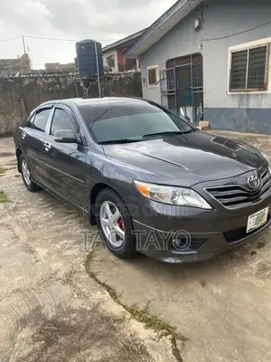 Toyota Camry 2008 Gray