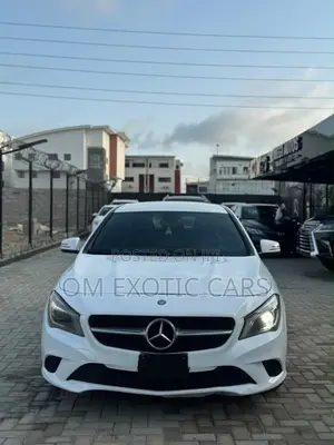 Mercedes-Benz CLA-Class CLA 250 4MATIC Sedan 2016 White
