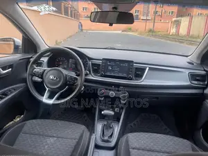 Kia Rio S Hatchback 2019 Gray