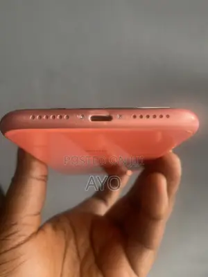 Apple iPhone XR 128 GB Orange