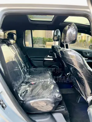 Mercedes-Benz GLB-Class 2021 Silver