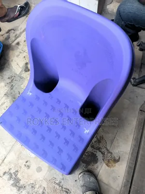 Portable Plaaric Chair